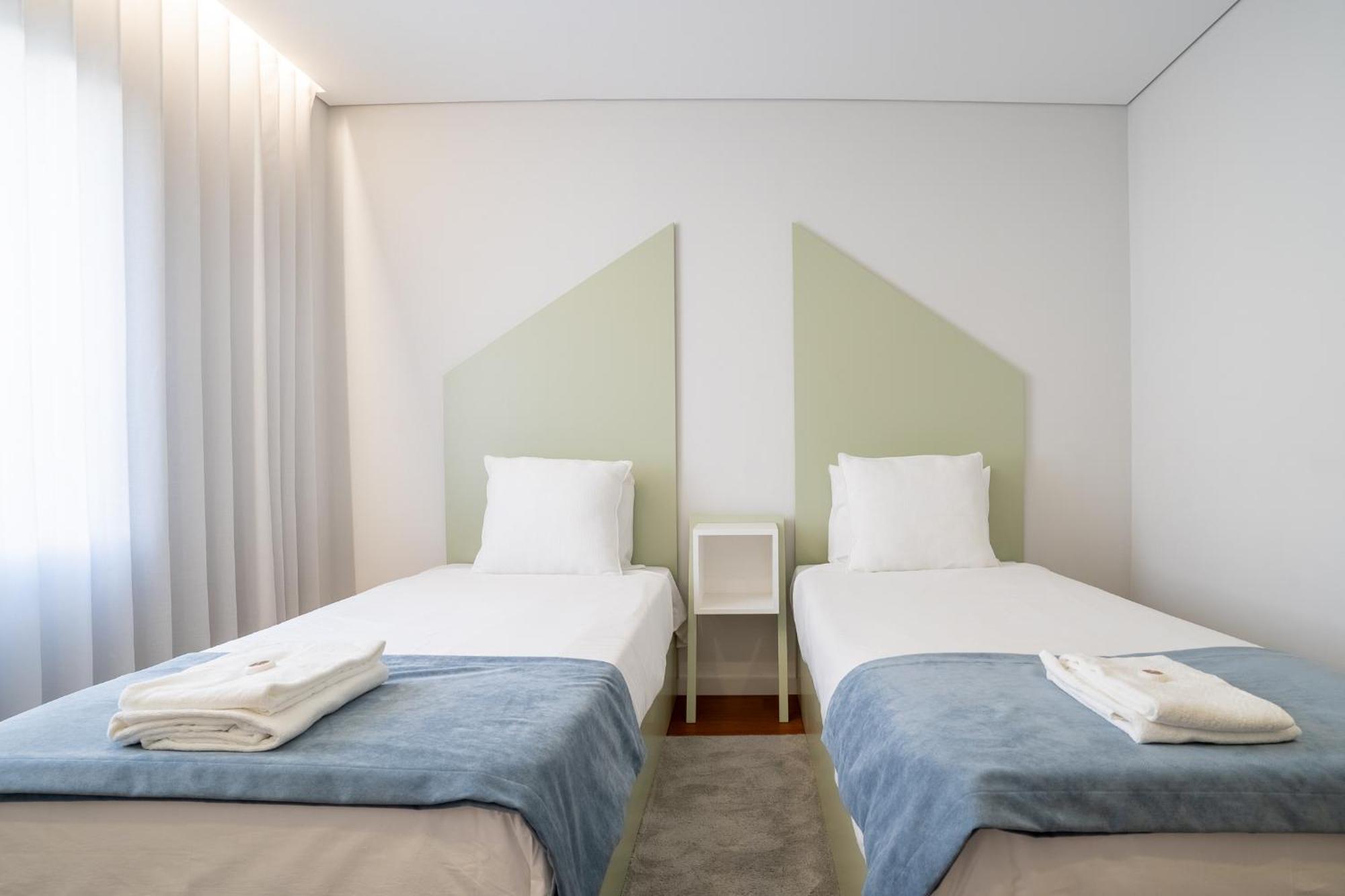 Porto & Douro Vista Apartments By Inviting Valbom  Exterior photo