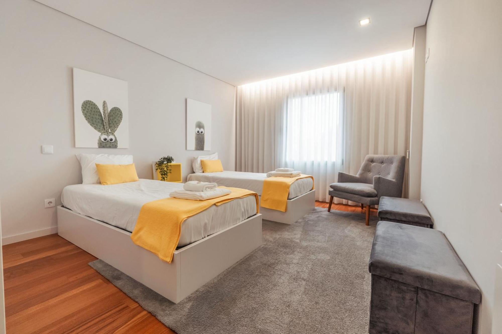 Porto & Douro Vista Apartments By Inviting Valbom  Exterior photo